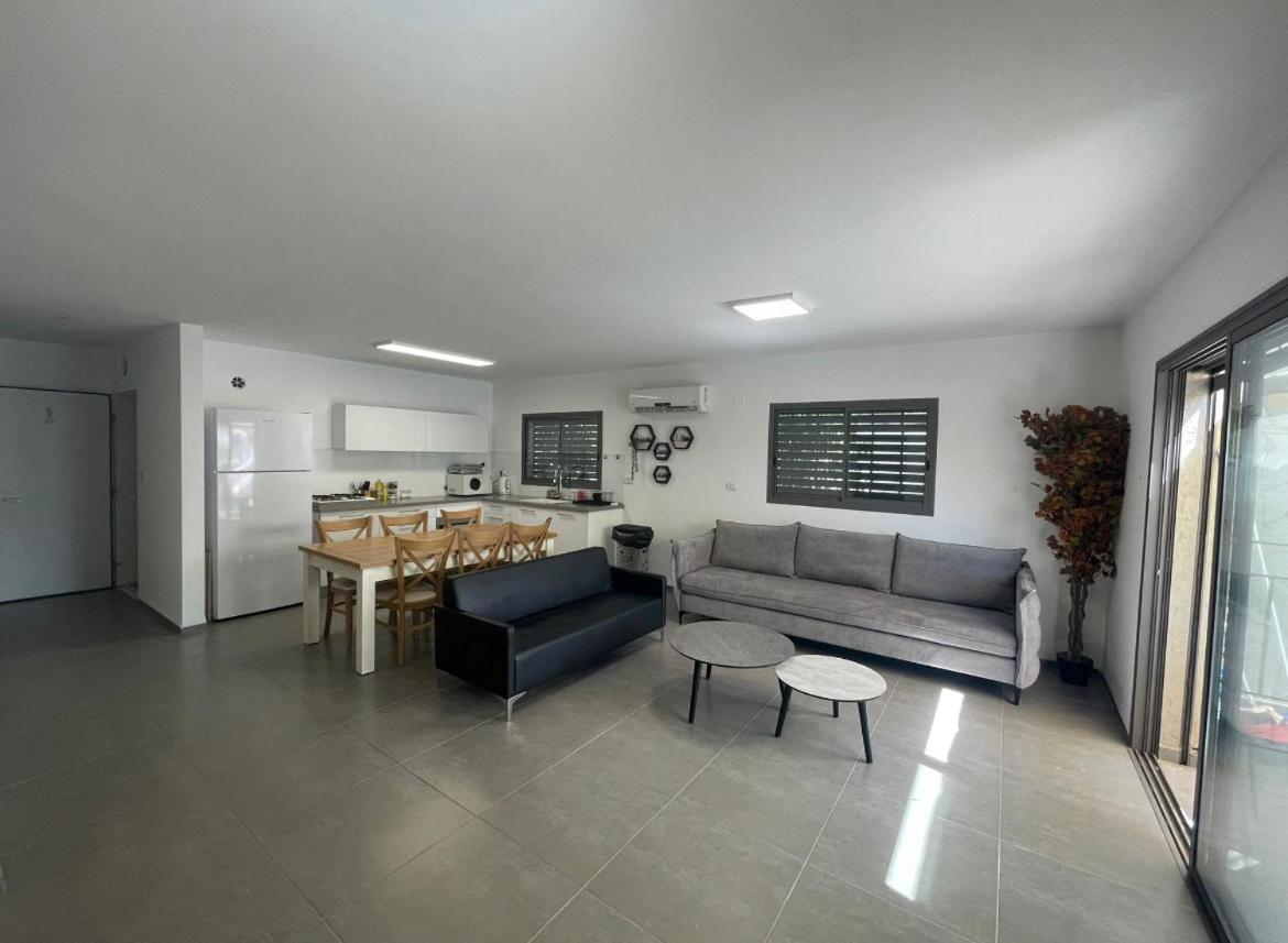 סוויטת עלית בריכה מחוממת Villa Poriyya Kültér fotó